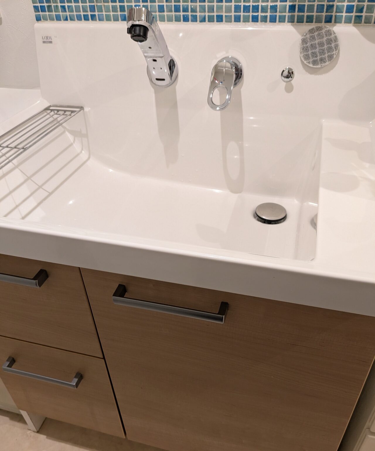 わが家のLIXIL(リクシル)ピアラの洗面化粧台