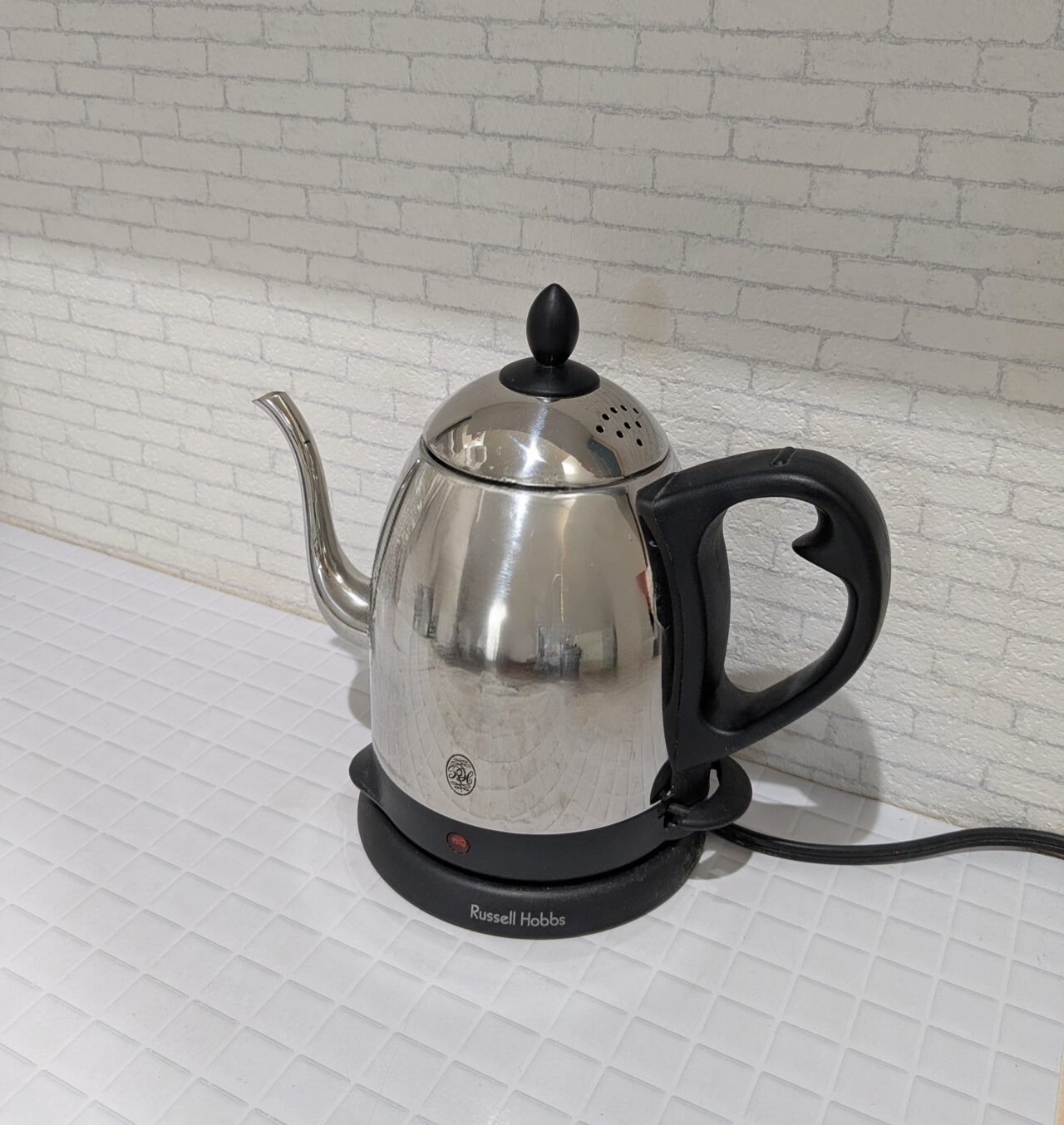 12年と長期使用した、わが家のラッセルホブスのカフェケトル(電気ケトル)